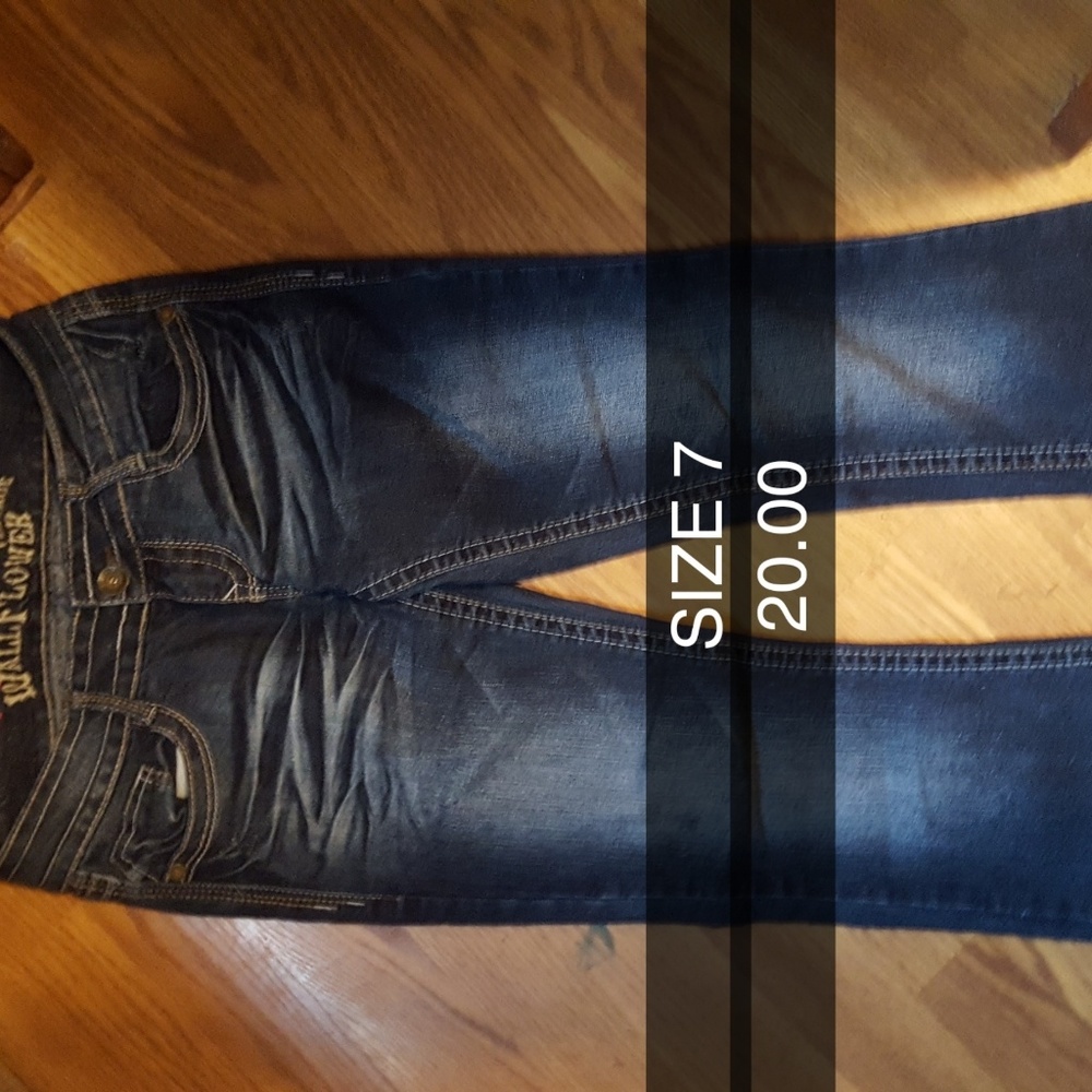 Wallflower jeans